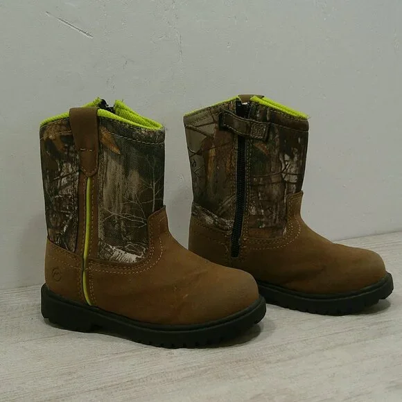 Magellan Outdoors Toddlers' Boone Realtree Edge Camouflage Boots Size 10 D
