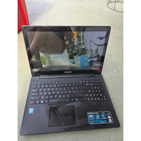 Asus X553M Laptop 16