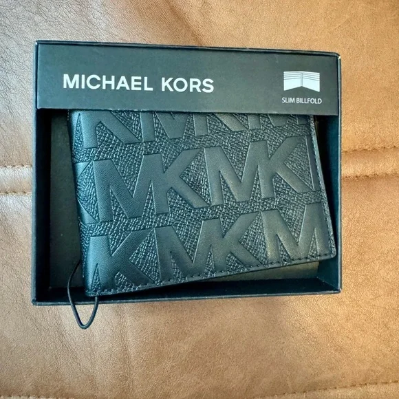 Michael Kors Black Noir All Over Print Slim Billfold. NIB