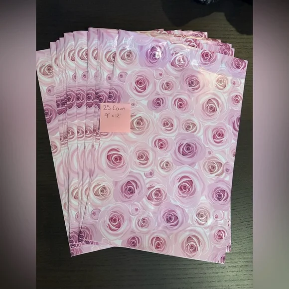 25 Count Roses Poly Mailers 9