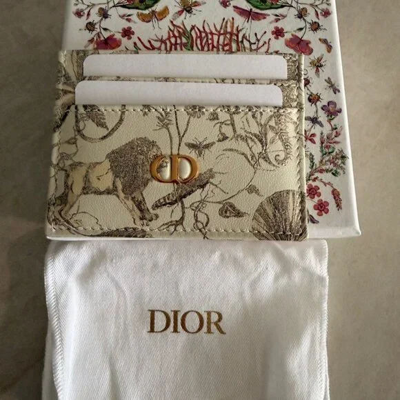 NEW Dior Dioriviera Caro 5-Slot Card Holder White and Gold-Tone Calfskin w/ Lion