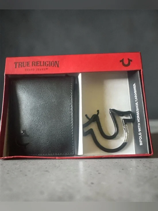 True Religion Black Bifold w/Horseshoe Carabiner