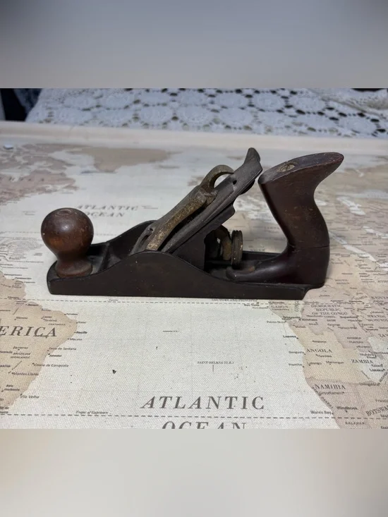Vintage•Cast Iron Hand Plane With Wooden Handle•Barn Find•Original Patina•As Is