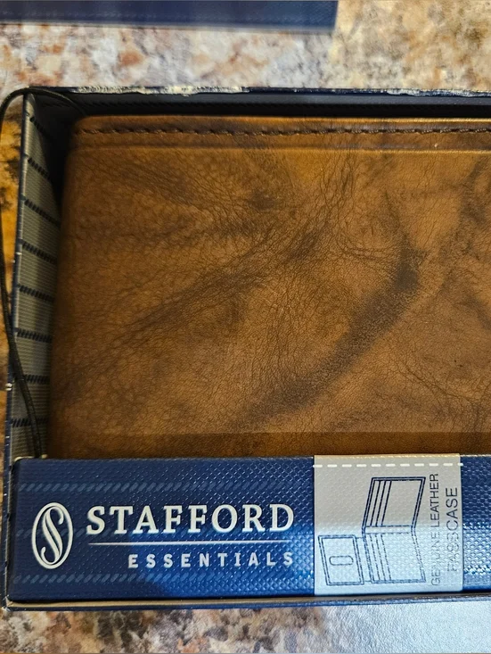 Stafford Brown Leather Bi-Fold Wallet, New In Box