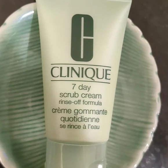 7 Day Scrub Cream