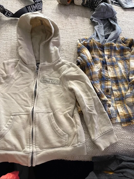 OshKosh B'gosh Cream Hooded Zip-Up Sweatshirt