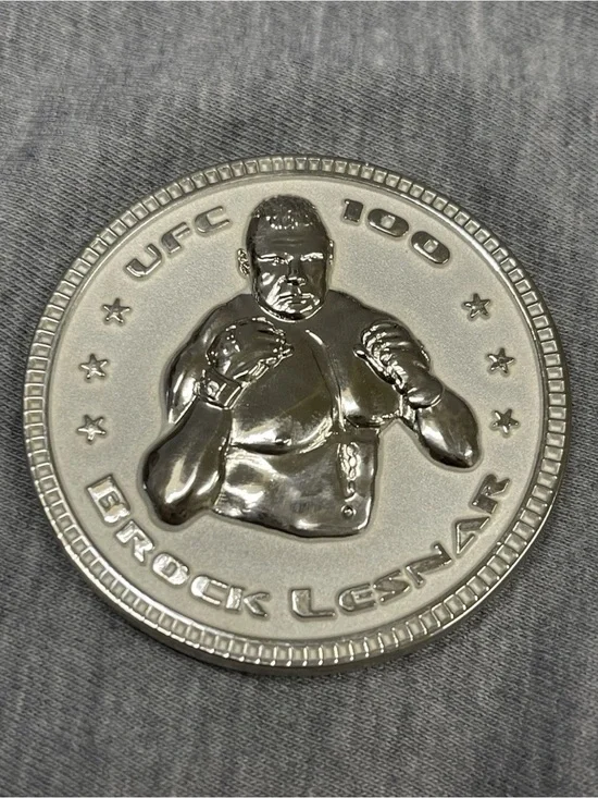 UFC Silver Brock Lesnar Commemorative Coin Money Clip