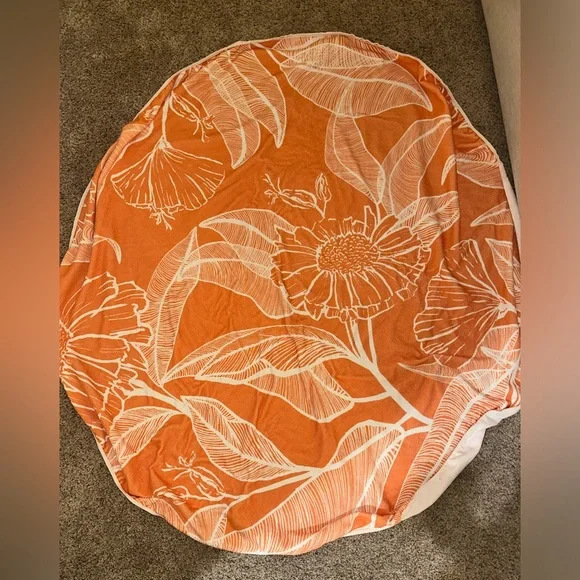 Summer rose circle shape beach towel