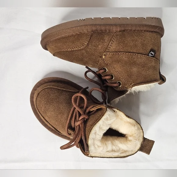 Lamo Chukka Jordan Boots Suede Chestnut Toddler Size 7C Comfy Soft NWOB