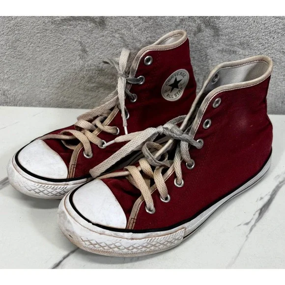 Converse Chuck Taylor All Star Kids Size 3 Maroon High Top Sneakers