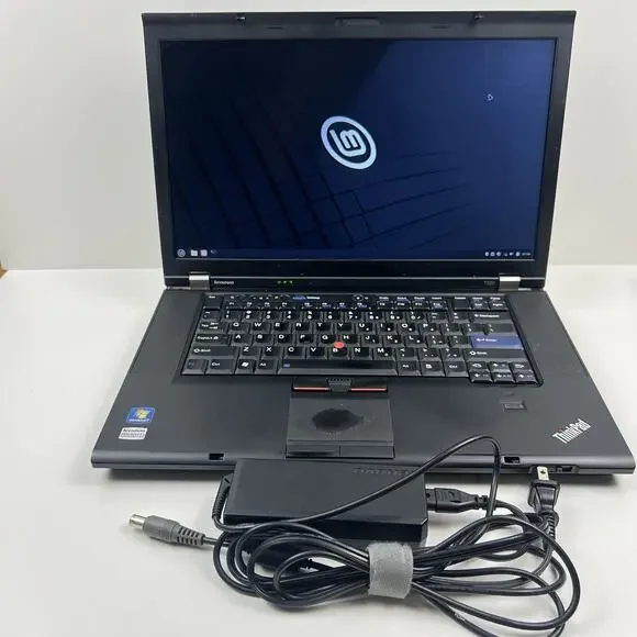 Lenovo ThinkPad T520 Intel i7-2640M 8GB 320GB HDD Linux Mint OS w/ Charger|ELP94