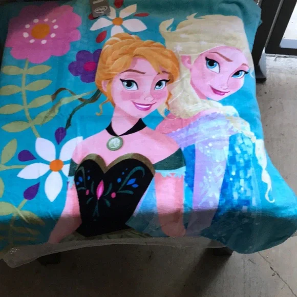 Disney Frozen Beach Towel