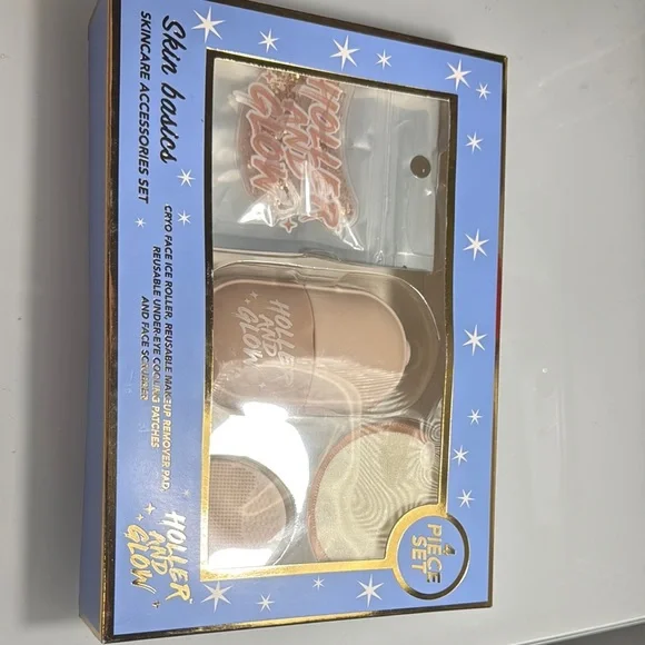 Holler and Glow Skincare Accessories Set