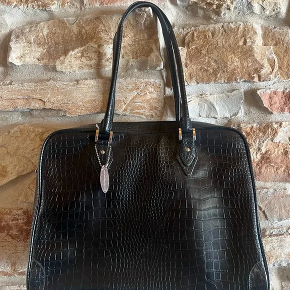 Chic Black Crocodile Embossed Handbag