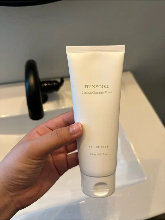 Mixsoon Centella Cleansing Foam 5.07 Fl oz/ 150ml