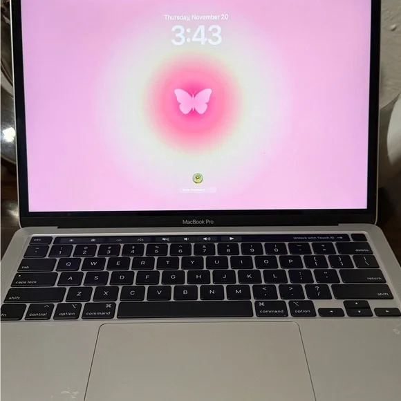 Apple MacBook Pro - Sleek Gray