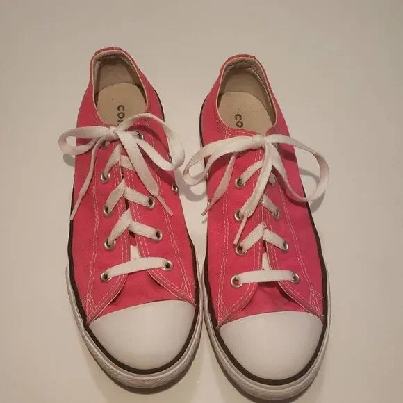 Converse Youth Pink Low Tops