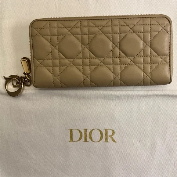 Lady Dior Voyageurs Beige Cannage Wallet