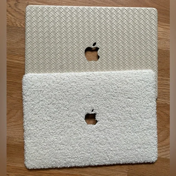 Apple MacBook Woven and Fluffy Cases