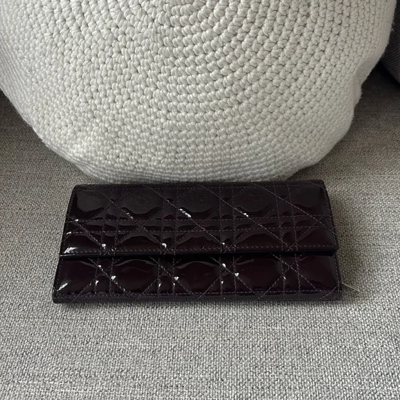 Christian Dior Patent Cannage Lady Dior Rendezvous Wallet dark purple