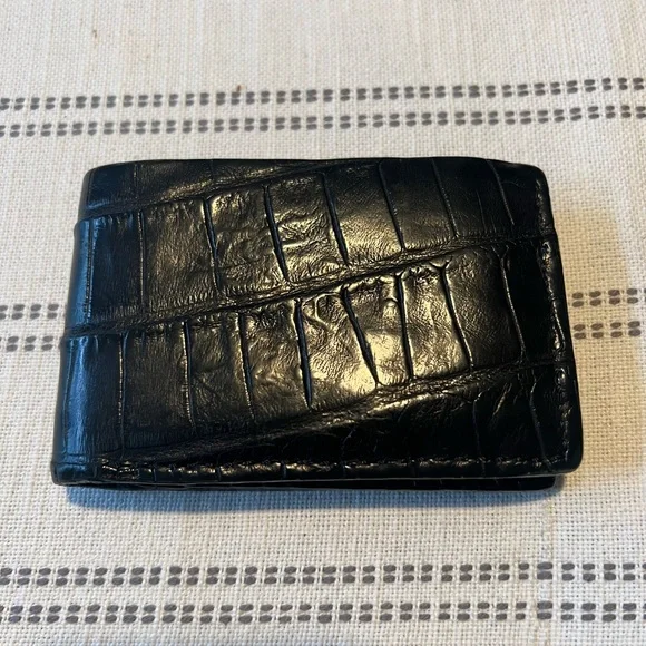 Men’s custom black alligator wallet