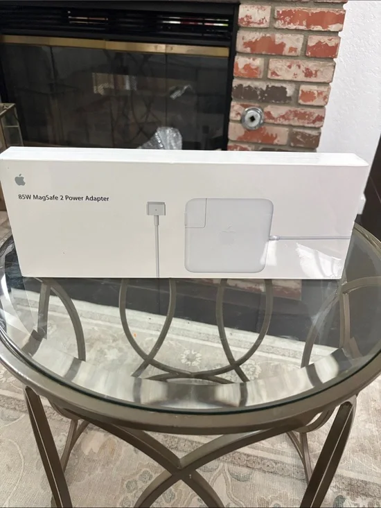 Apple 85W MagSafe 2 Power Adapter Brand New Sealed
