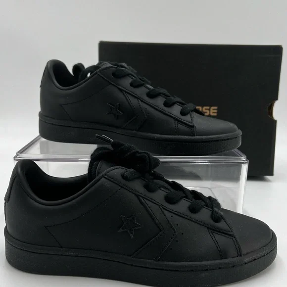 Converse Pro Leather Ox Youth Sneakers Black Black Black‎ 358172C Size 2 US