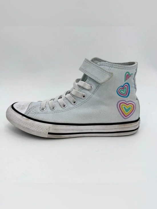 Converse Sneakers Girls Kids 2 Chuck Taylor All Star Heart Patch Blue High Tops
