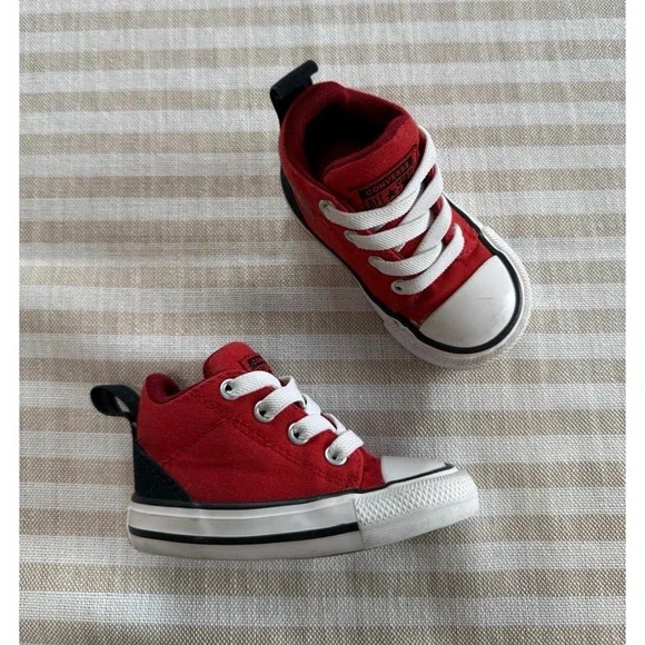 Converse Chuck Taylor All Star Street Mid Red Canvas Infant Sneakers 4C 765300F