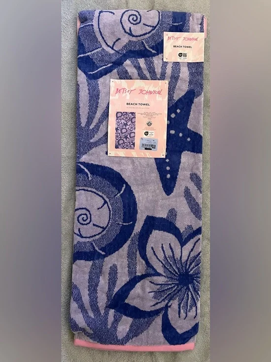 Betsey Johnson Flower Starfish Jellyfish Beach Towel