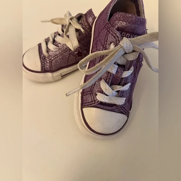 CONVERSE ONE STAR PURPLE GLITTER, SILVER SPECKLED STRINGS SNEAKERS INFANTS 6