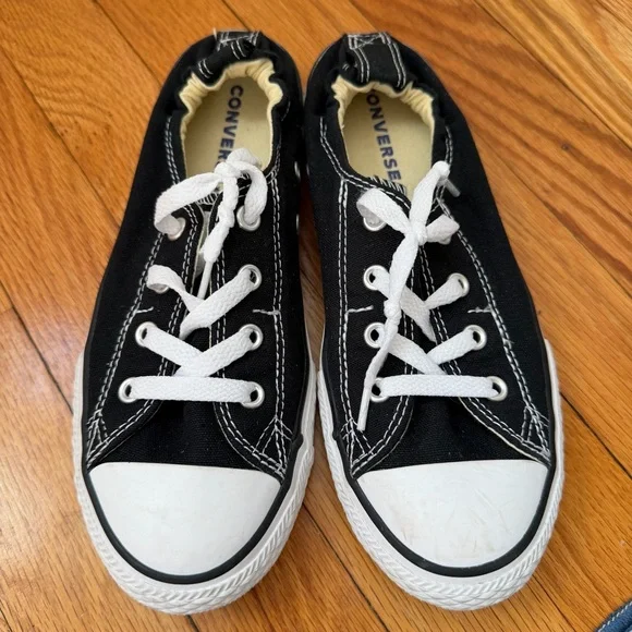 Converse Kids Black Low-Top Slip On Canvas Sneakers Kids Size 4