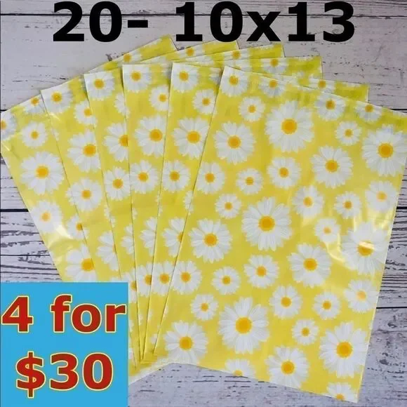 20- 10x13 DAISY Floral Design Poly Mailers