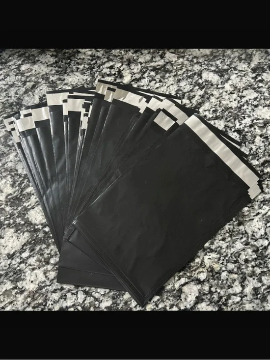 25 6X9 Black Poly Mailers