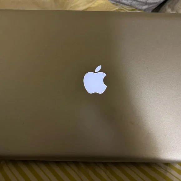 Apple Macbook Pro 15