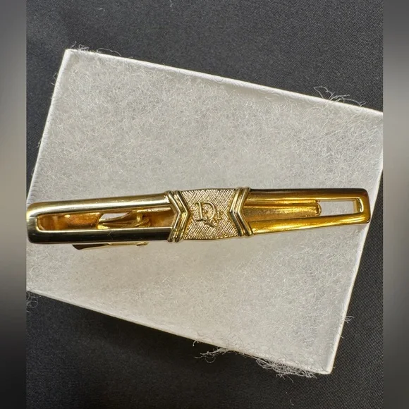 Christian Dior Men's GOLD “CD” Logo Tie Clip Bar for Neck Tie