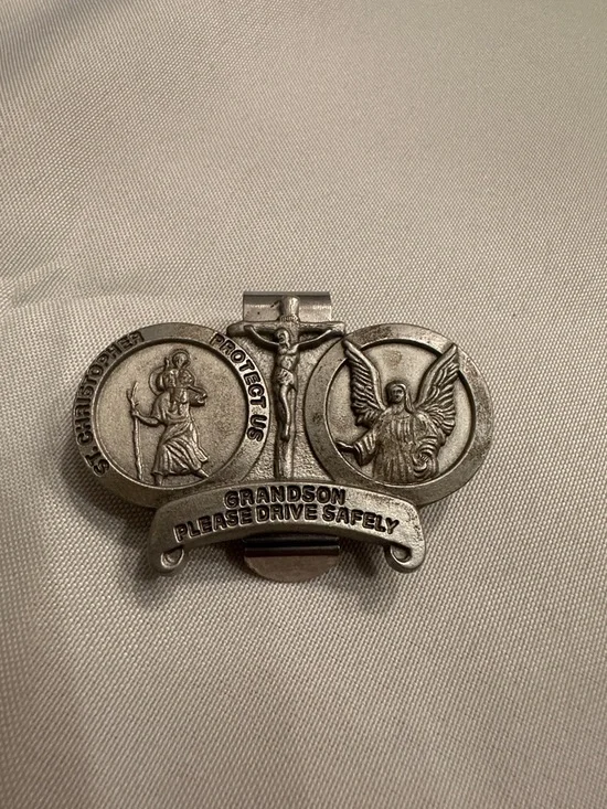 Lightly Used Visor Clip