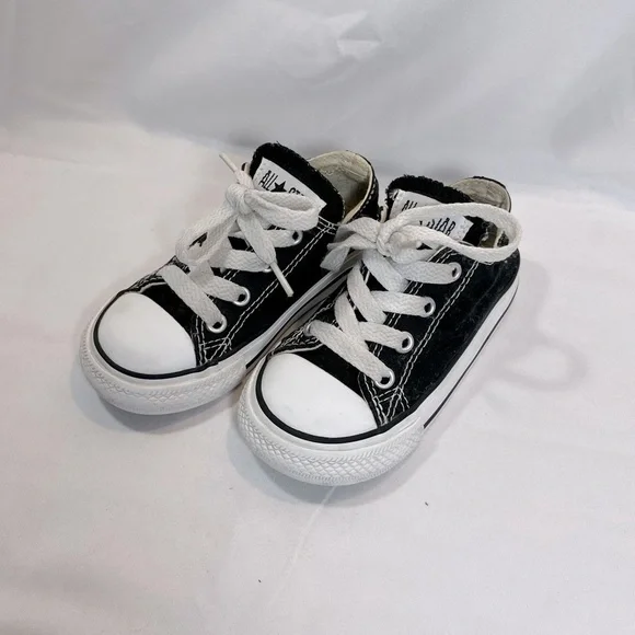 Infants Converse All-Star Low-Top Sneaker
