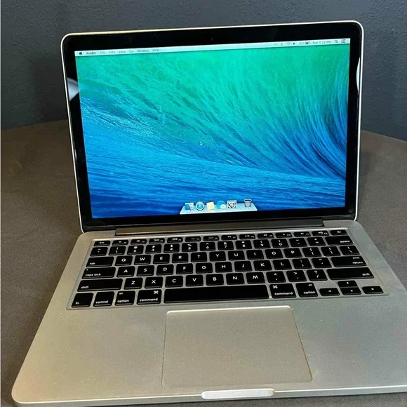 Apple MacBook Pro 13
