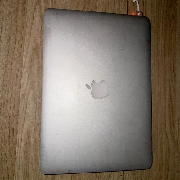 Apple Metallic Gray Laptop