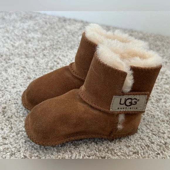 UGG Australia Brown unisex Baby Erin Booties