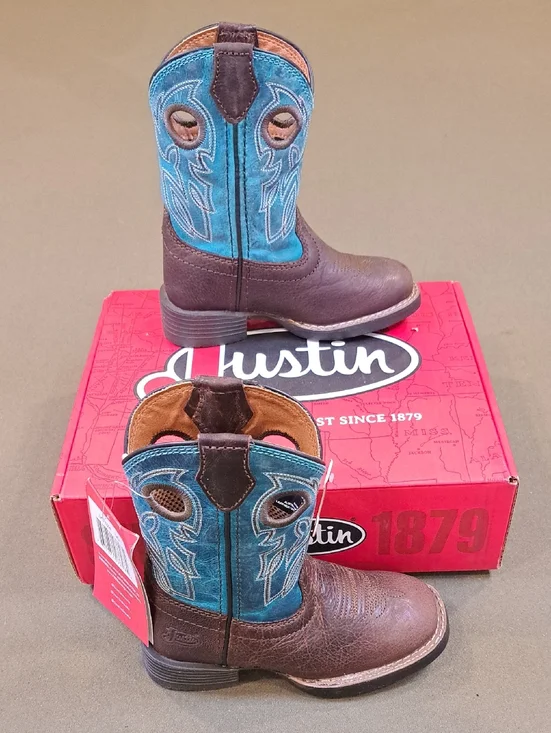 Justin Bowline Junior Walnut Brown Water Buffalo - Size: Kids 9 D