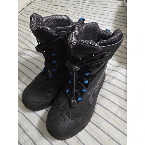 Columbia Bugaboot Plus IV Omni Heat Boot Size US 3/EURO 34