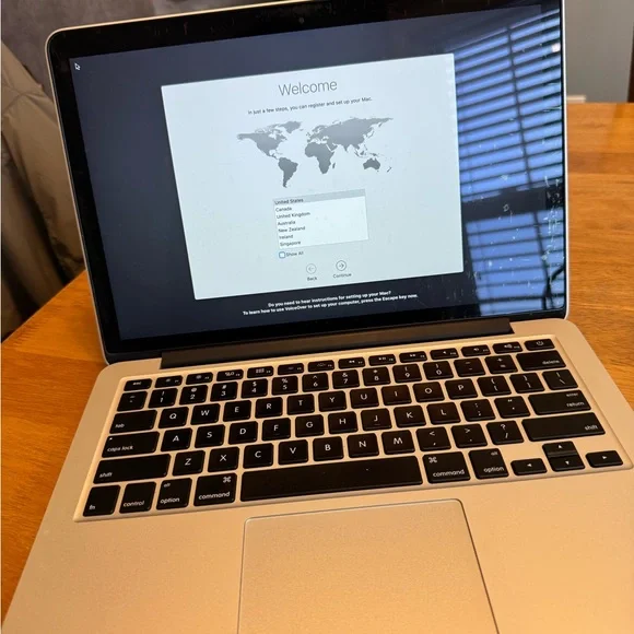Apple MacBook Pro 13 inch