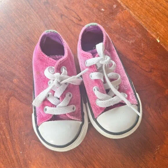 Converse Sneakers All Star Velvet Double Tongue.‎ - Size Infant 5