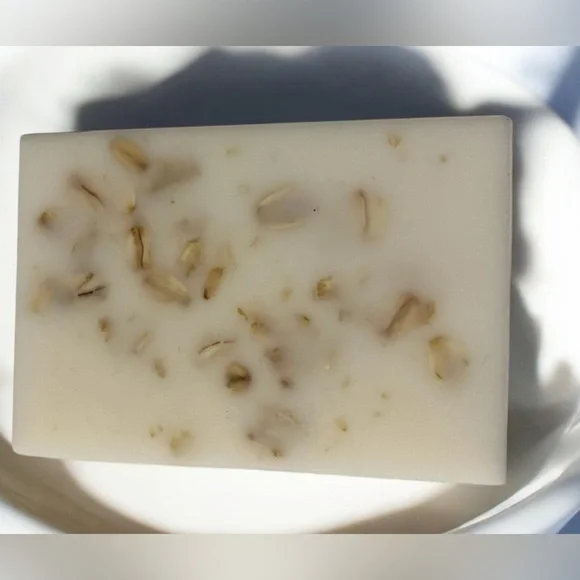 Baby powder Oatmeal soap handmade 3x2in 6oz oatmeal based soa