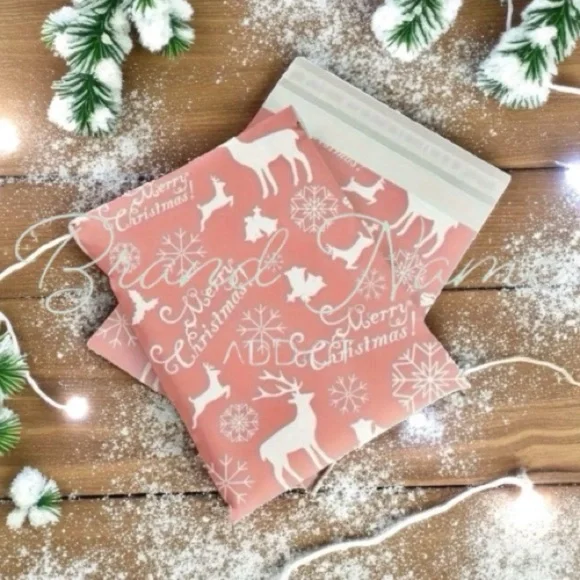 PRICE IS FIRM -Set of 10 Winter Deer Pink 10 x 13 ‘Merry Christmas’ Poly Mailers