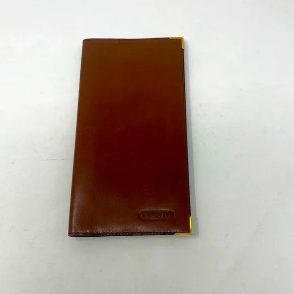 Christian Dior Wallet!