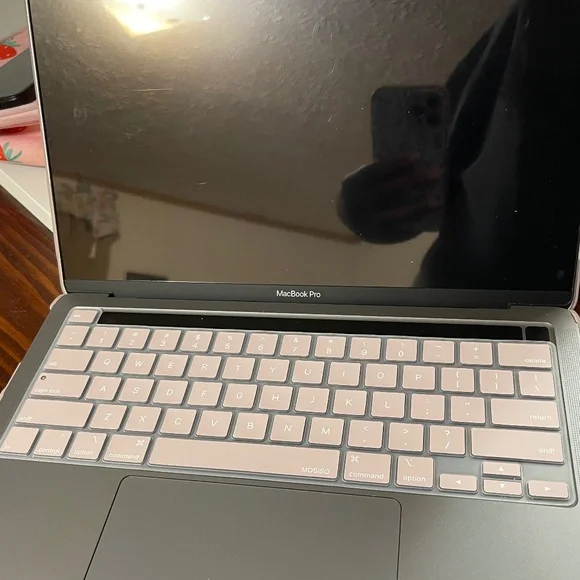 MacBook Pro (2020)