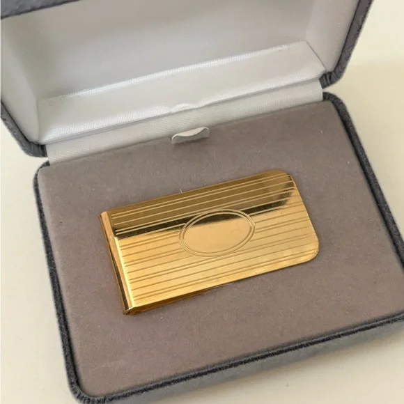 Elegant Gold Money Clip